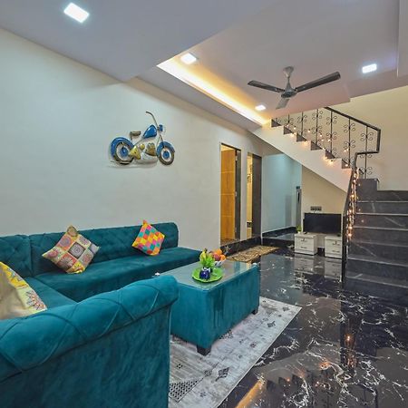 Empyrean Stay Ll 3Bhk Ll Marshall Villa Ll Large Pool Ll Ac Ll Lonavala Ngoại thất bức ảnh