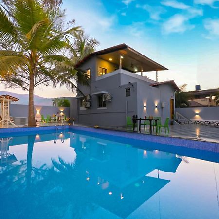 Empyrean Stay Ll 3Bhk Ll Marshall Villa Ll Large Pool Ll Ac Ll Lonavala Ngoại thất bức ảnh