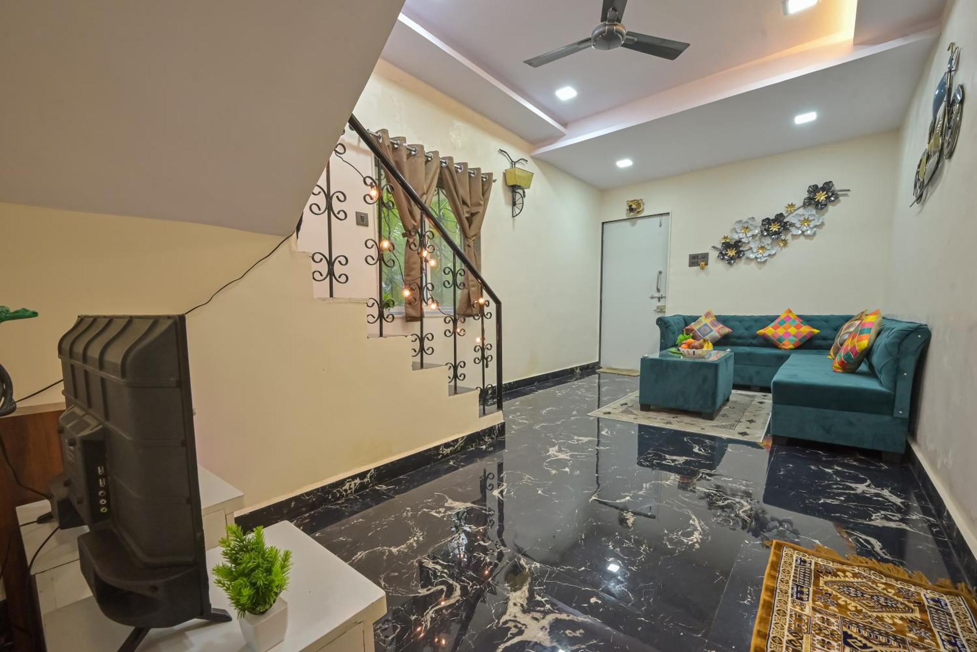 Empyrean Stay Ll 3Bhk Ll Marshall Villa Ll Large Pool Ll Ac Ll Lonavala Ngoại thất bức ảnh