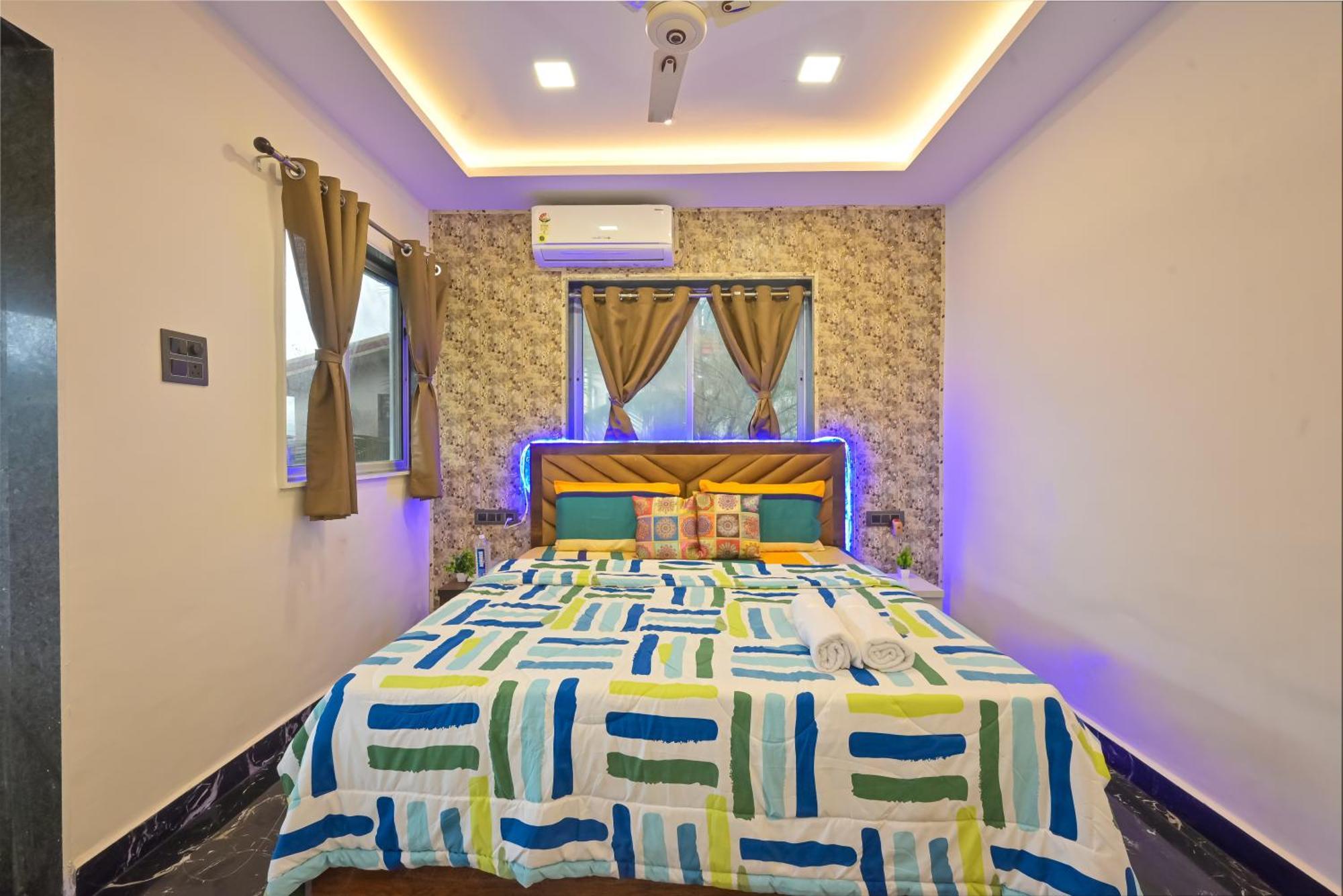 Empyrean Stay Ll 3Bhk Ll Marshall Villa Ll Large Pool Ll Ac Ll Lonavala Ngoại thất bức ảnh